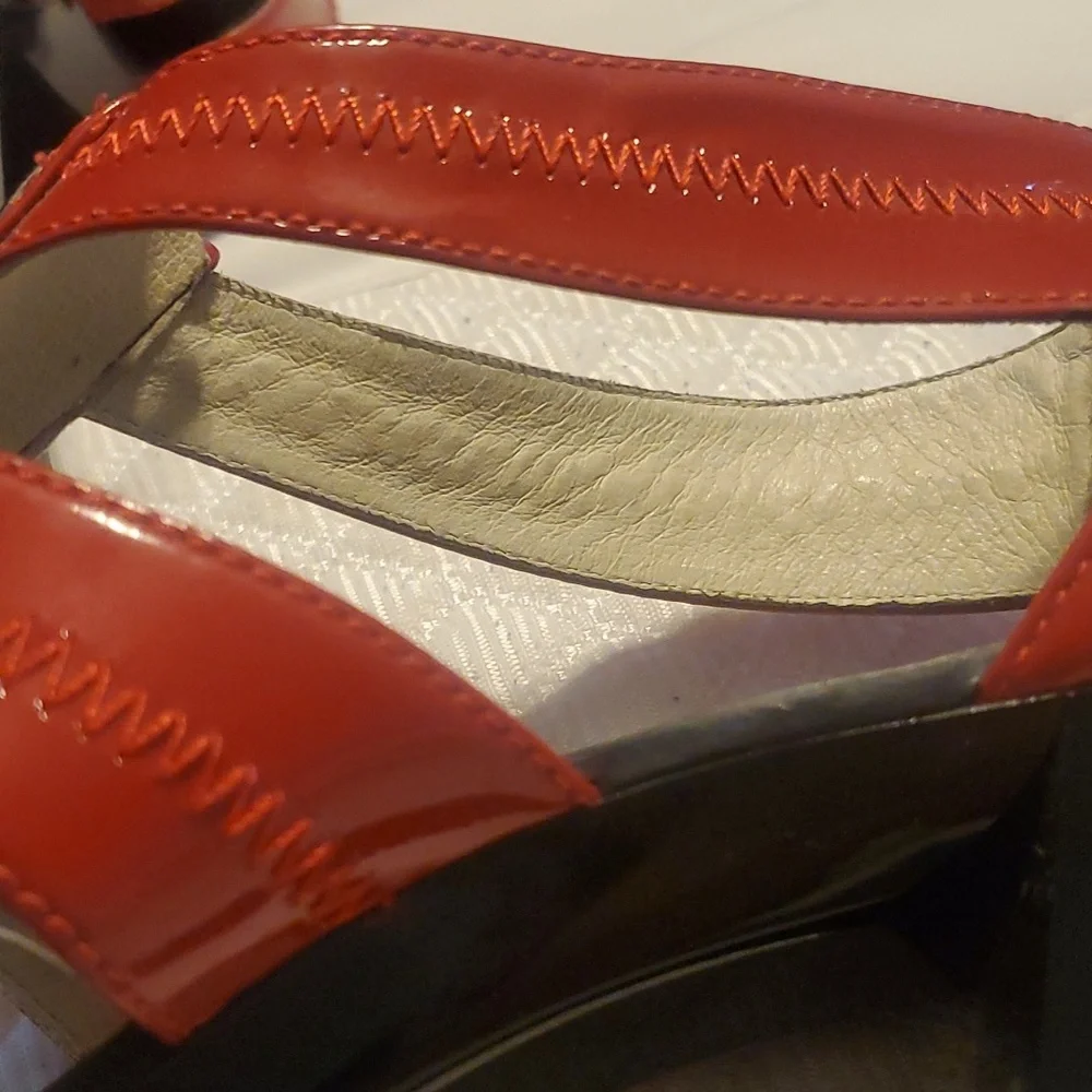 Red Michael Kors heels - Picture 7 of 10